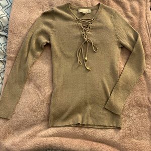 Michael by Michael Kors, gold, longsleeved, ribbed shirt with tie at V-neck